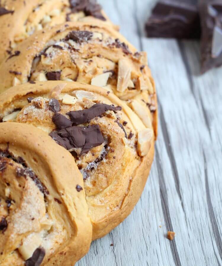 Corona di cioccolato.