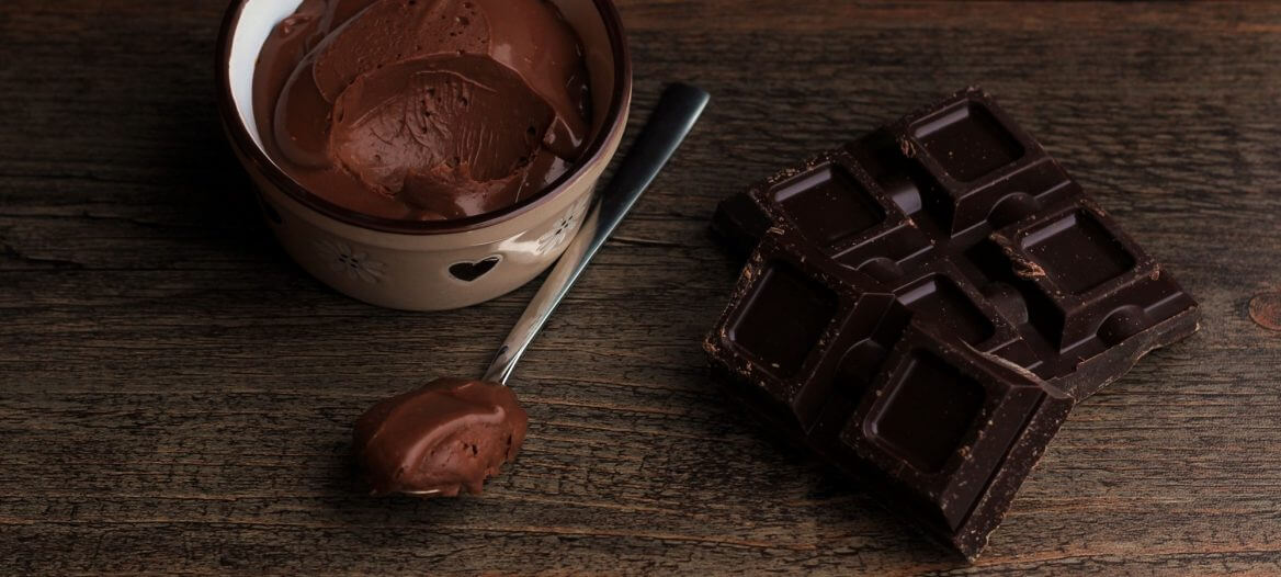 Crema al cioccolato/ Chocolate cream.