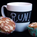 Tortine proteiche avena e cioccolato / Protein oat and chocolate mini cakes.