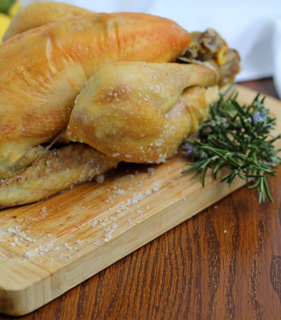 Pollo al sale/ Salt crusted chicken.