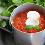 Zuppa di pomodori arrostiti.