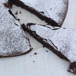 Tenerina senza glutine/ Flourless gluten free chocolate cake.