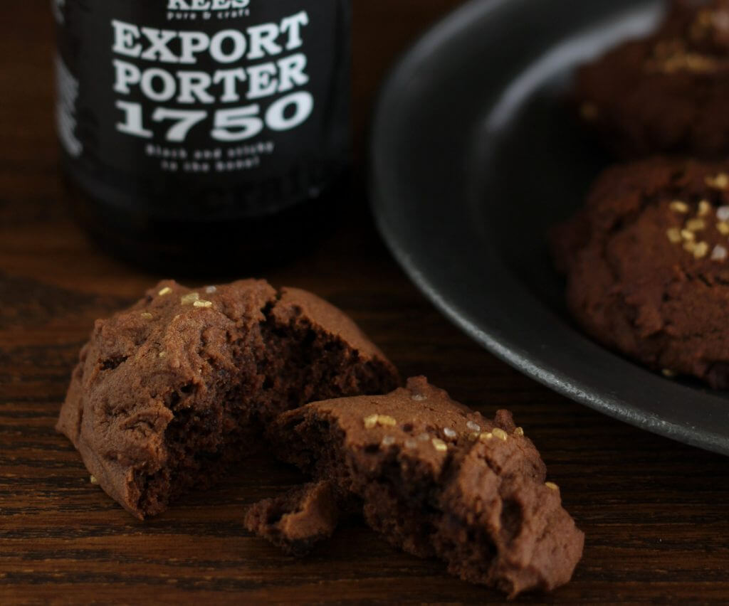 Biscotti alla birra Porter e cioccolato/ Porter beer & chocolate cookies.