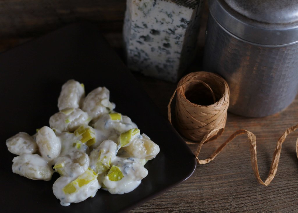 Potato gnocchi with goat's blue cheese and leek.