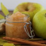 Apfelmus speziata, salsa di mele tedesca con spezie.