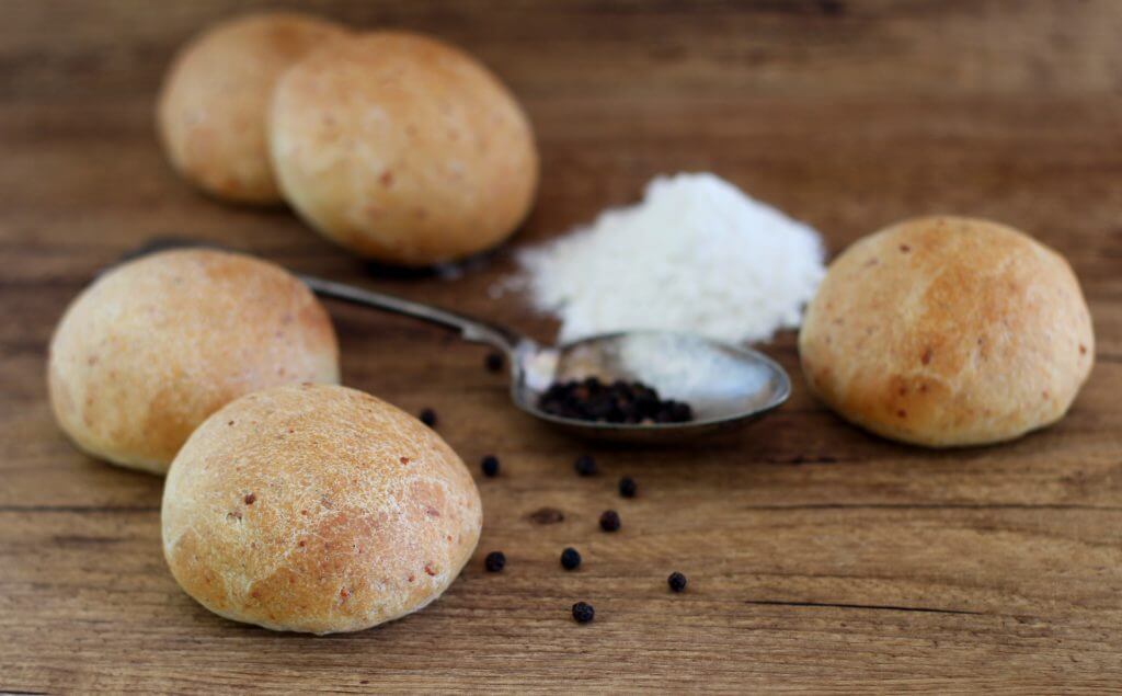 Pecorino cheese and black pepper buns.