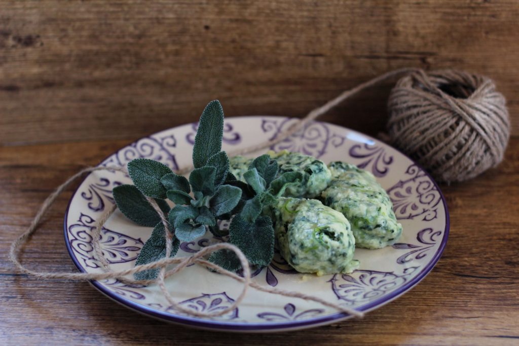 Gnudi toscani, Tuscan ricotta cheese and spinach dumplings.