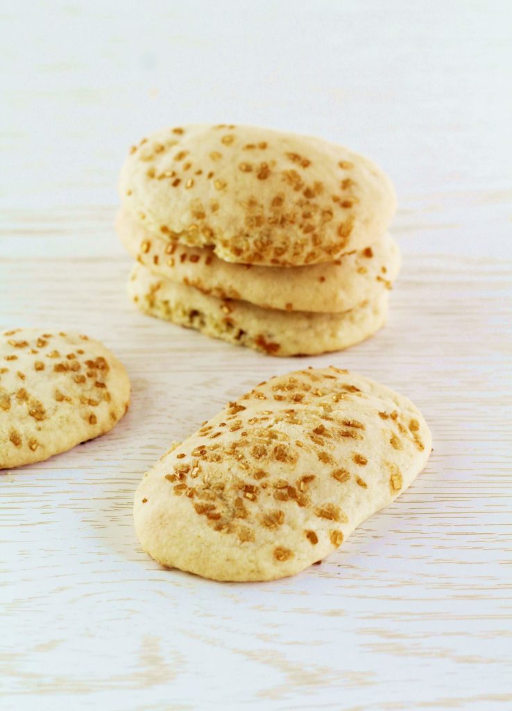 Vegan cookies with soy cream.