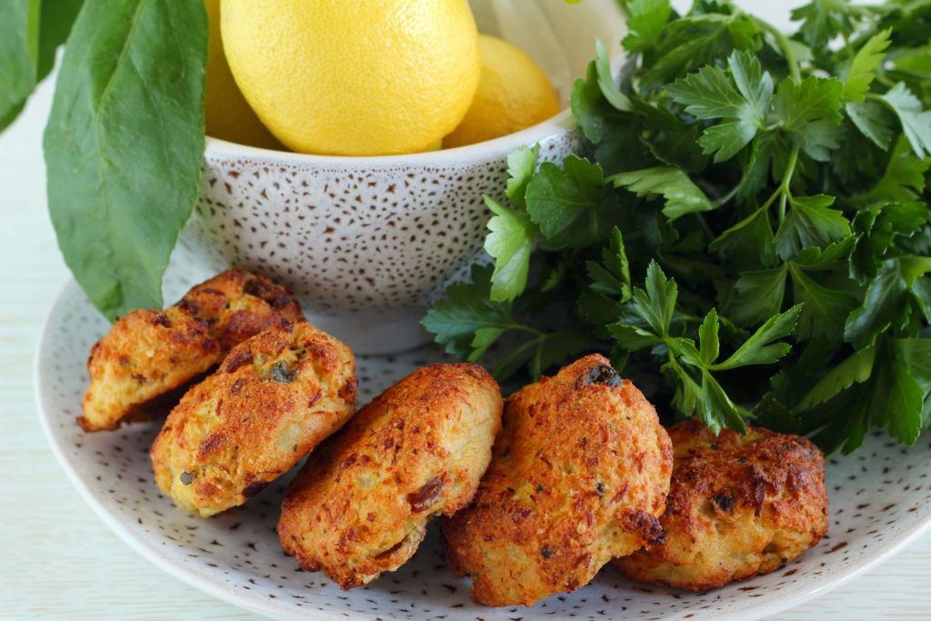 Tuna and potado patties.