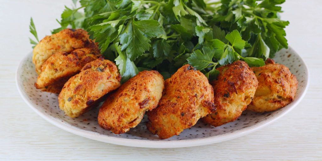 Tuna and potado patties.