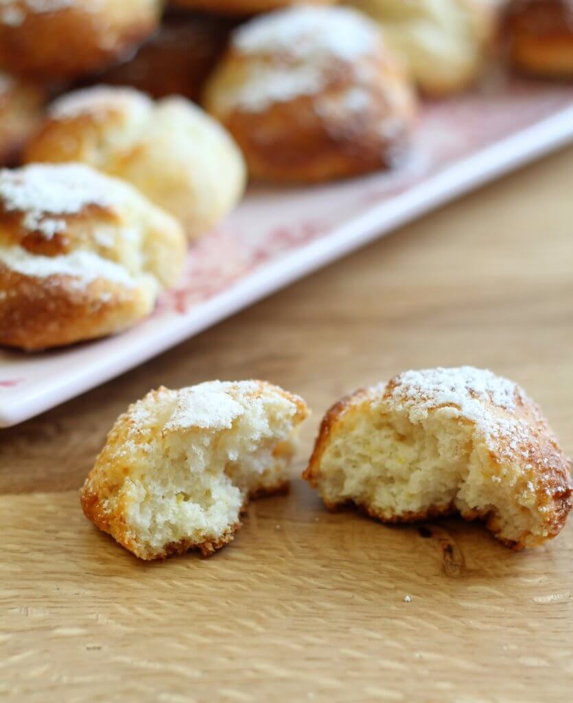 Ricotta cheese and lemon soft cookies.