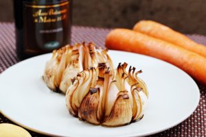 Cipolle al forno caramellate.