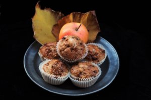 Muffin alle mele con copertura croccante