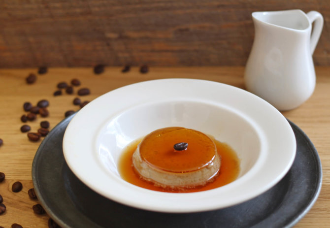 Crème caramel al caffè.