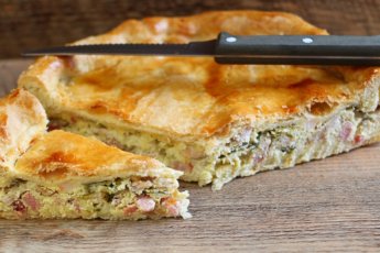 Pie inglese uova e pancetta.