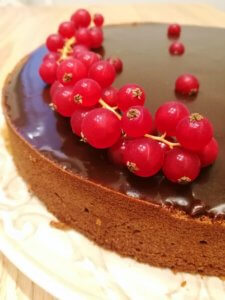 Kinuskikaka, torta svedese al caramello.