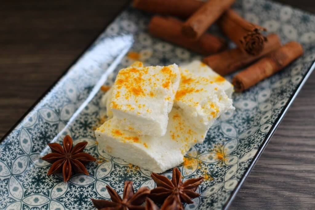 Paneer, formaggio indiano fatto in casa.