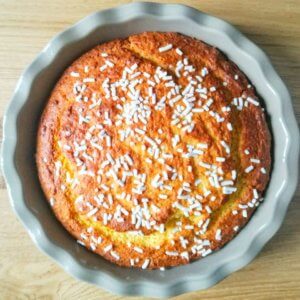 Rhum and coconut quick cake.