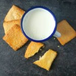 Breakfast coconut cookies by Paul Hollywood.