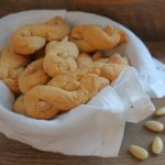 Marsala and olive oil cookies.