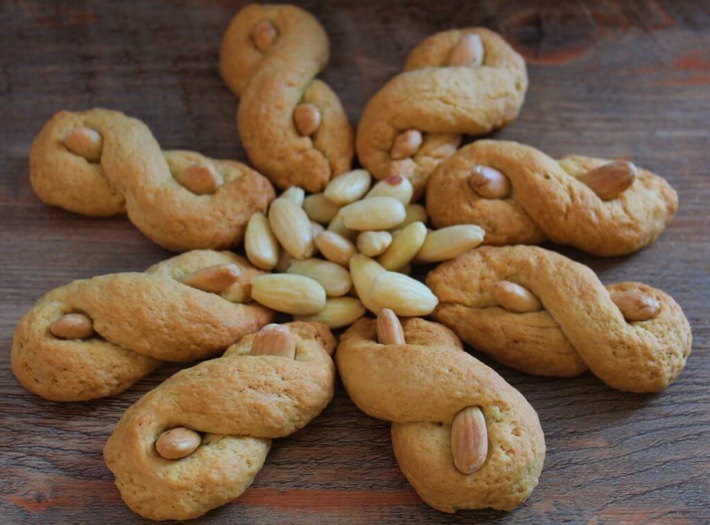 Marsala and olive oil cookies.