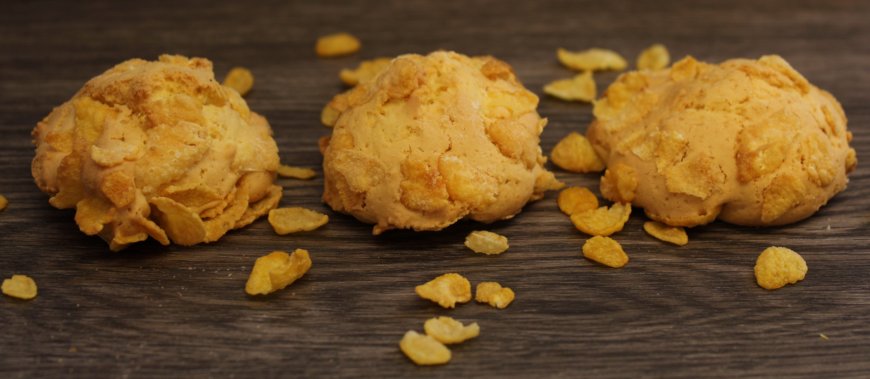 Corn-flakes' leftover cookies, also called desert roses.