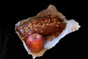 Oat, apple and hazelnut plum- cake
