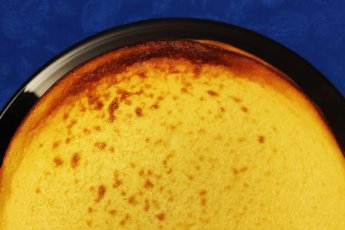 La miglior cheese-cake cremosa senza glutine al cioccolato bianco.